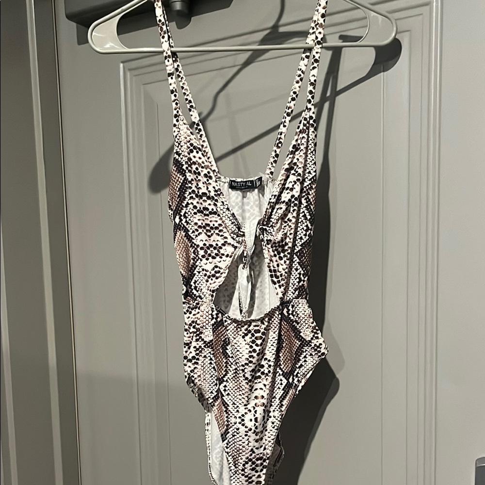 Nasty Gal Snake Print Bodysuit - Black and Cream